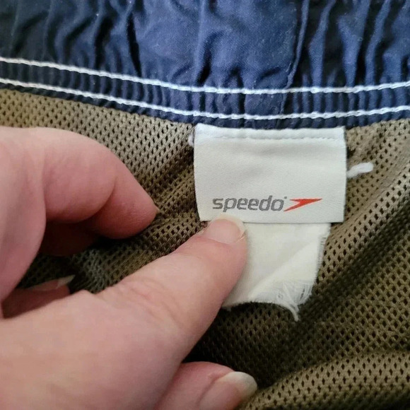 Speedo Swim Trunks XL Men's Shorts Green Gray Mesh Lining Drawstring Waist - Picture 3 of 3